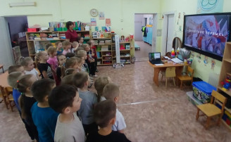 Движение первых Движение первых.