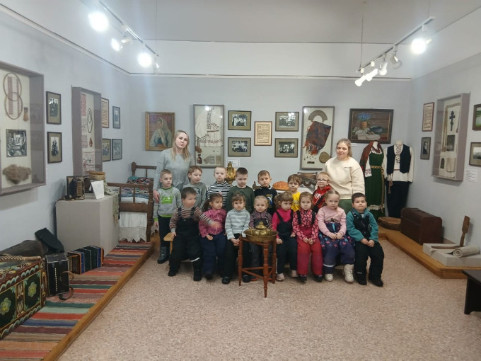 "Русский дом и то, что в нём"! "Русский дом и то, что в нём"!.